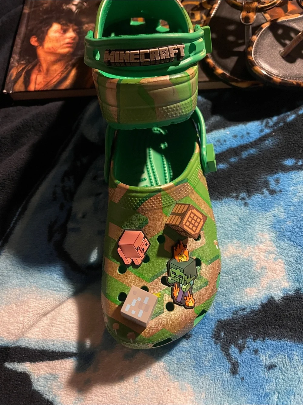 CROCS Kids Green Camouflage Minecraft-Style Clog Sandals with Character Charms